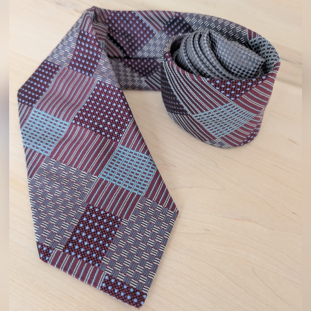 ROBERT GRAHAM Tie